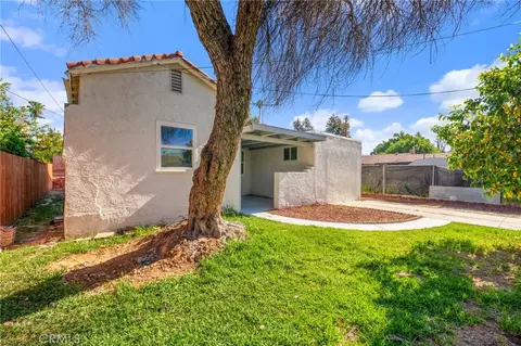 Exterior - 2723 Iris St, Riverside, CA 92507 photo 2 of 4