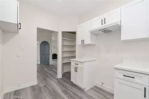 Entry Way - 2723 Iris St, Riverside, CA 92507 photo 2 of 3