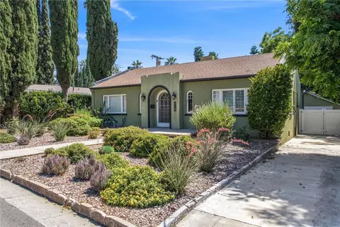 Exterior - 618 Cypress Cir, Redlands, CA 92373 photo 6 of 6