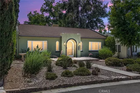Exterior - 618 Cypress Cir, Redlands, CA 92373 photo 4 of 6
