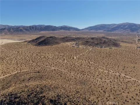 1 Fairview Vly, Apple Valley, CA 92307