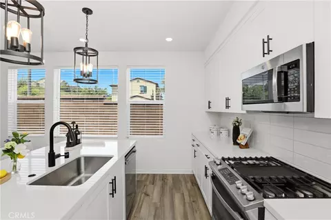 4089 Spring Haven Ln, Corona, CA 92883 photo 14