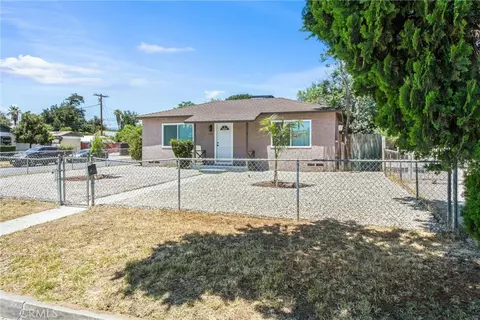 Exterior - 202 E 18th St, San Bernardino, CA 92404 photo 3 of 13