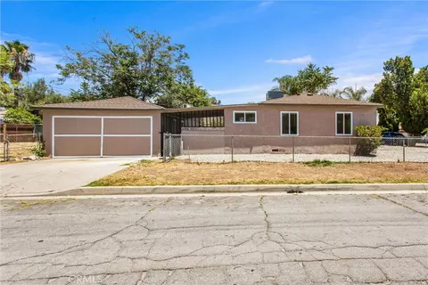 Exterior - 202 E 18th St, San Bernardino, CA 92404 photo 13 of 13