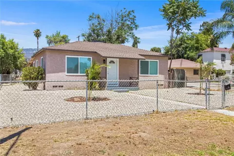 Exterior - 202 E 18th St, San Bernardino, CA 92404 photo 5 of 13
