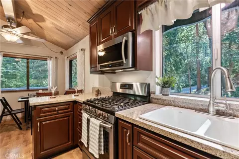 Kitchen - 380 S Dart Cyn, Crestline, CA 92325 photo 2 of 2
