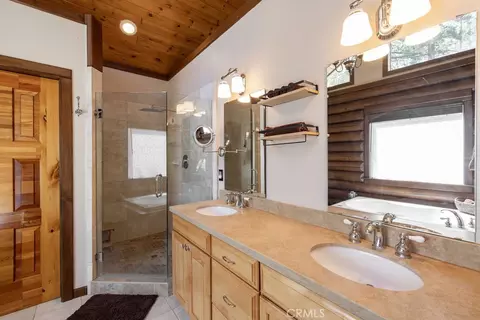 Bath - 643 Cedar Gln, Big Bear City, CA 92314 photo 1 of 6