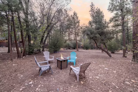 Exterior - 643 Cedar Gln, Big Bear City, CA 92314 photo 13 of 18