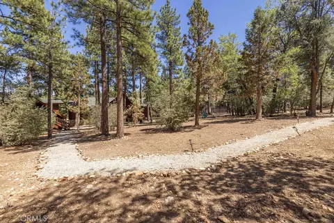 Exterior - 643 Cedar Gln, Big Bear City, CA 92314 photo 16 of 18