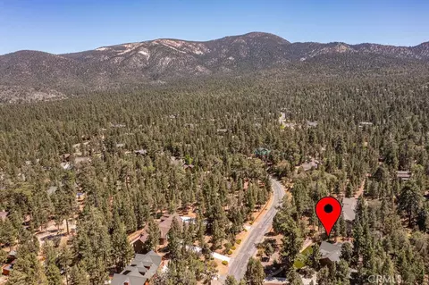 View/Area - 643 Cedar Gln, Big Bear City, CA 92314 photo 1 of 3