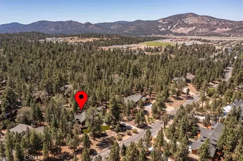 View/Area - 643 Cedar Gln, Big Bear City, CA 92314 photo 3 of 3