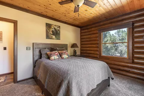 Bedroom - 643 Cedar Gln, Big Bear City, CA 92314 photo 8 of 13