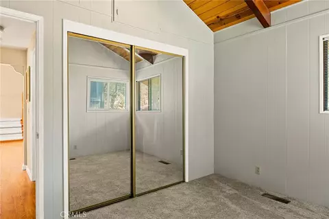 Bedroom - 31071 Mountain Oak, Running Springs, CA 92382 photo 5 of 8