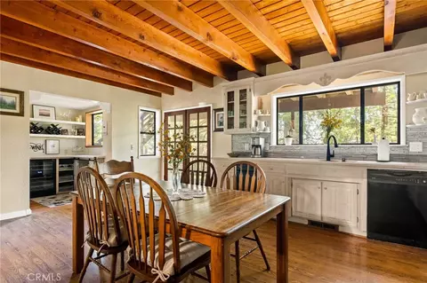 Dining - 31071 Mountain Oak, Running Springs, CA 92382 photo 1 of 1