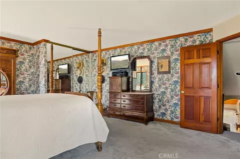 Bedroom - 31071 Mountain Oak, Running Springs, CA 92382 photo 7 of 8