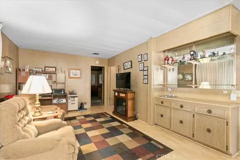 10495 Frontier, Cherry Valley, CA 92223 photo 9