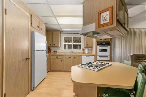 10495 Frontier, Cherry Valley, CA 92223 photo 4