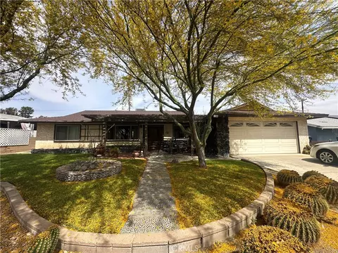 2756 Jefferson St, Rialto, CA 92376
