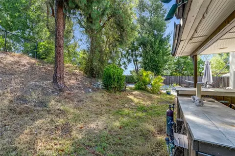 Exterior - 11606 Mount Baldwin Ct, Rancho Cucamonga, CA 91737 photo 10 of 13
