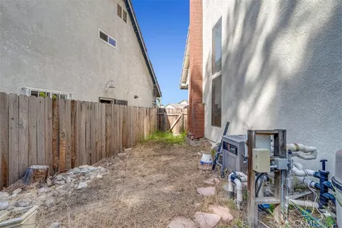 Exterior - 11606 Mount Baldwin Ct, Rancho Cucamonga, CA 91737 photo 4 of 13