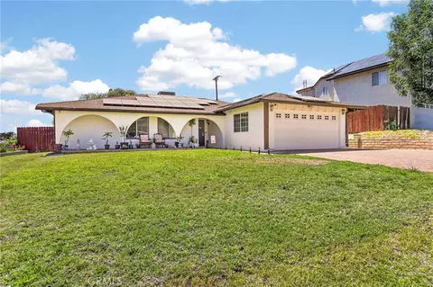 2322 Denair Ave, Highland, CA 92346