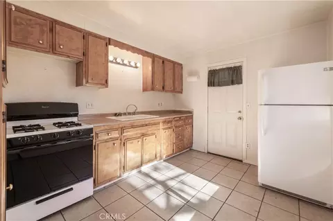 2136 5th Ln, Big Bear City, CA 92314 photo 6