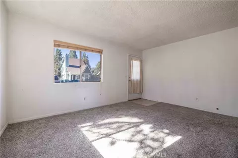 2136 5th Ln, Big Bear City, CA 92314 photo 5