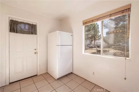 2136 5th Ln, Big Bear City, CA 92314 photo 8