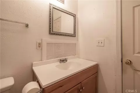 2136 5th Ln, Big Bear City, CA 92314 photo 13