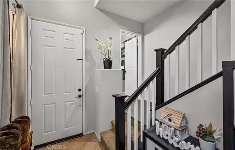 Entry Way - 1464 Granada Way, Perris, CA 92571 photo 1 of 6