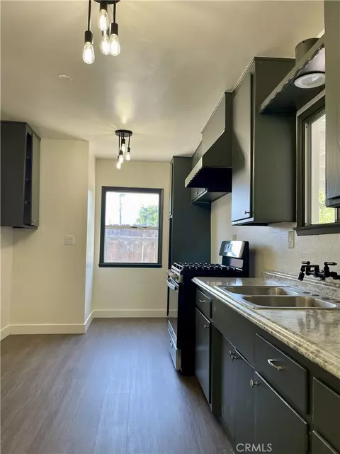 1112 Devon, Redlands, CA 92374 photo 3