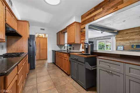 Kitchen - 4194 Euclid Ct, Riverside, CA 92504 photo 1 of 2