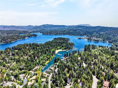 View/Area - 532 Old Toll, Lake Arrowhead, CA 92352 photo 6 of 8