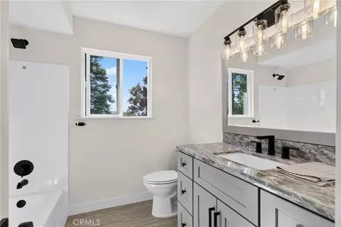 Bath - 532 Old Toll, Lake Arrowhead, CA 92352 photo 2 of 3