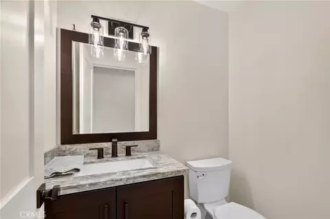 Bath - 532 Old Toll, Lake Arrowhead, CA 92352 photo 1 of 3