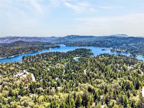 View/Area - 532 Old Toll, Lake Arrowhead, CA 92352 photo 2 of 7