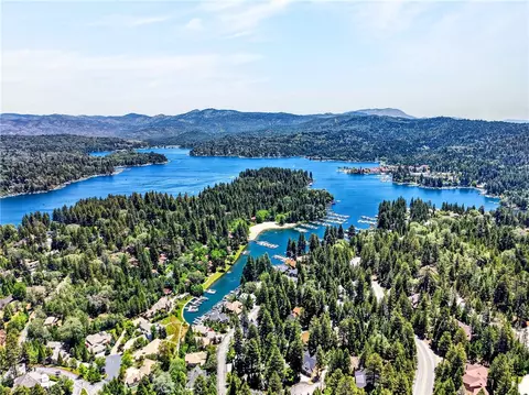 View/Area - 532 Old Toll, Lake Arrowhead, CA 92352 photo 5 of 7