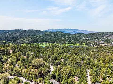 View/Area - 532 Old Toll, Lake Arrowhead, CA 92352 photo 3 of 7