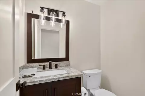 Bath - 532 Old Toll, Lake Arrowhead, CA 92352 photo 1 of 3
