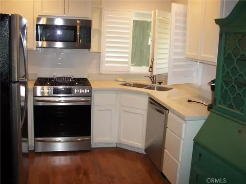 Kitchen - 1101 Big Tree, Crestline, CA 92325 photo 1 of 1