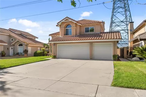Exterior - 6860 Stone Pine Ct, Chino, CA 91710 photo 10 of 11