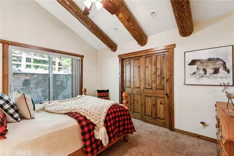 Bedroom - 830 Zurich Dr, Lake Arrowhead, CA 92352 photo 3 of 6