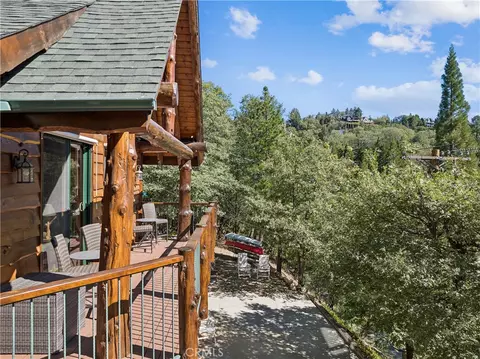 Exterior - 830 Zurich Dr, Lake Arrowhead, CA 92352 photo 9 of 21