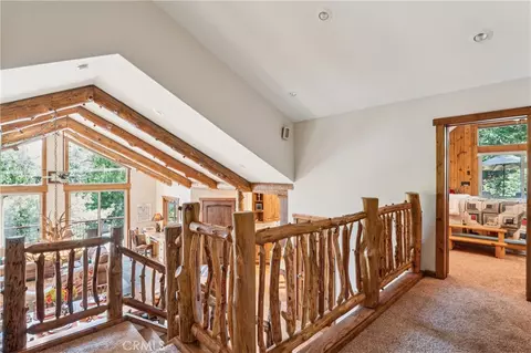 Entry Way - 830 Zurich Dr, Lake Arrowhead, CA 92352 photo 3 of 4