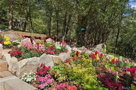 Exterior - 830 Zurich Dr, Lake Arrowhead, CA 92352 photo 15 of 21