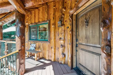 Exterior - 830 Zurich Dr, Lake Arrowhead, CA 92352 photo 5 of 21