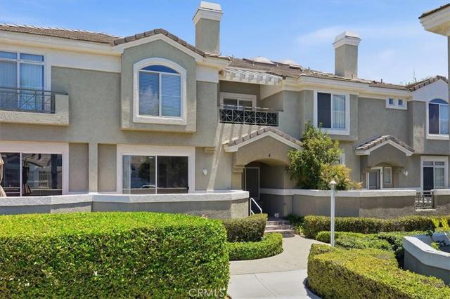 2235 Indigo Hills Dr #4, Corona, CA 92879