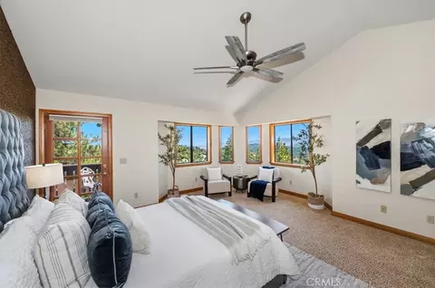 Bedroom - 26077 Walnut Hls, Lake Arrowhead, CA 92352 photo 1 of 8