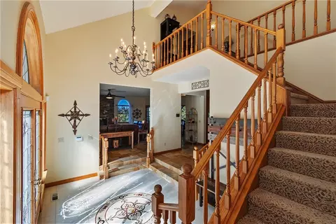 Entry Way - 26077 Walnut Hls, Lake Arrowhead, CA 92352 photo 3 of 4