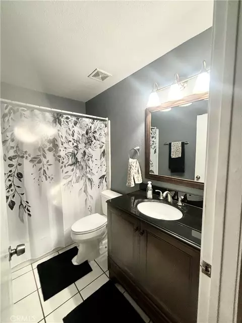 Bath - 11010 Kayjay, Riverside, CA 92503 photo 1 of 4
